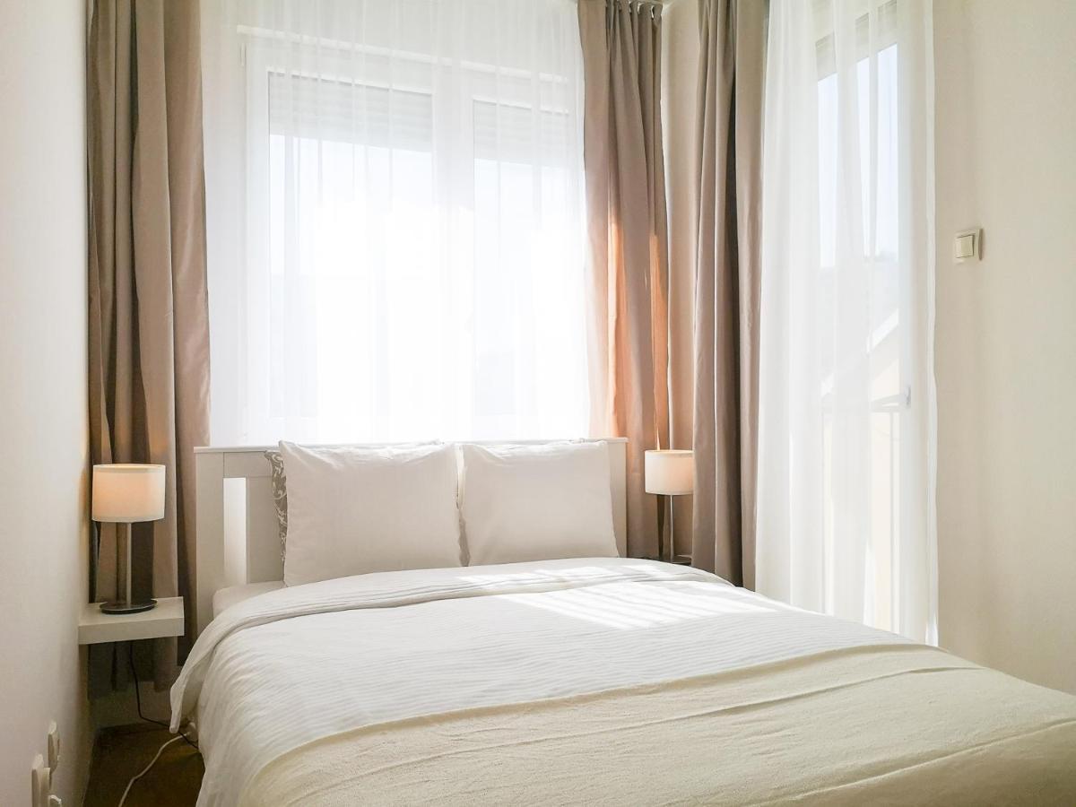 Filinhome Papa Suite 4 Нови-Сад Экстерьер фото