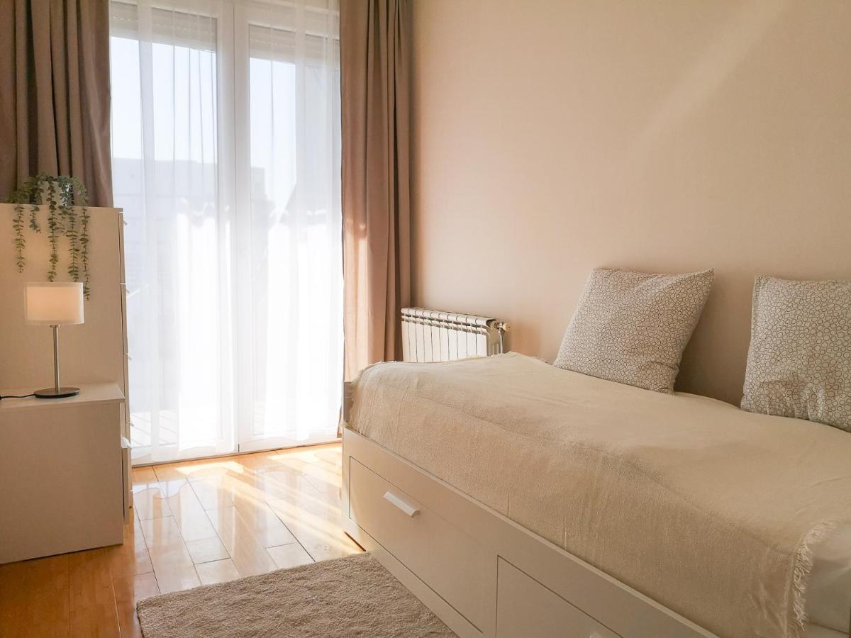 Filinhome Papa Suite 4 Нови-Сад Экстерьер фото
